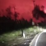 Kebakaran Lahan di Tikungan S Subah Sanggau, Asap Tebal Ganggu Jarak Pandang Pengendara